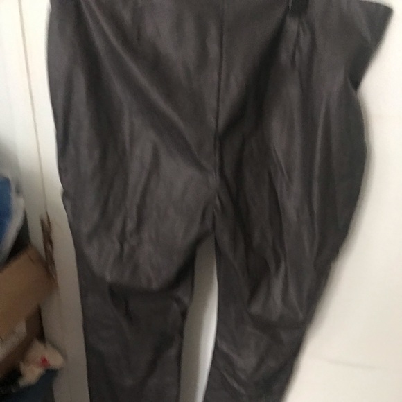 Pleather pants - Picture 2 of 2